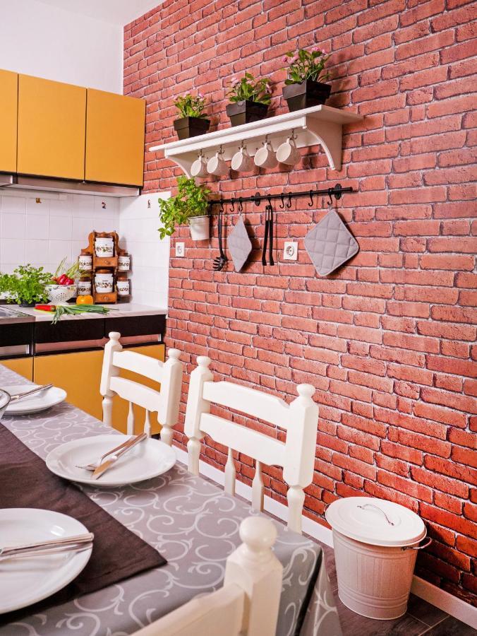 Apartmani Zuban Primosten Bagian luar foto